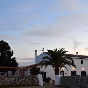 Hostel Refugi Biniati Vell, Sant Lluis